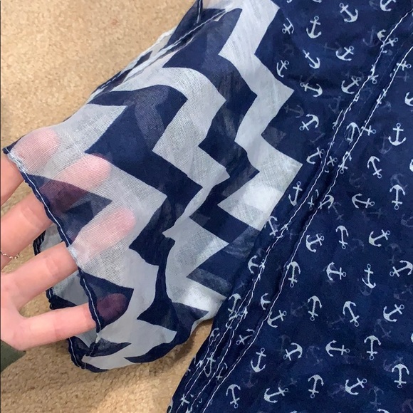 Blue Anchor Scarf - Picture 3 of 4